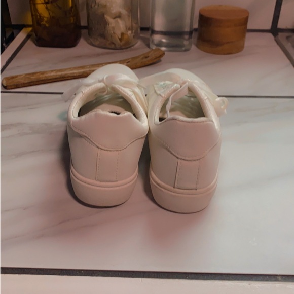 Classic White Women's Sneakers - Picture 3 of 4